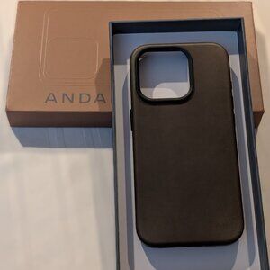 Andar iPhone 15 Pro Phone Case_The Aspen_Moss_NIB